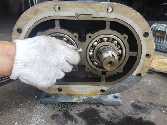 品牌真空泵維修