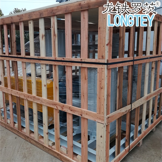 羅茨風(fēng)機(jī)發(fā)貨包裝.jpg 羅茨風(fēng)機(jī)發(fā)貨包裝.jpg